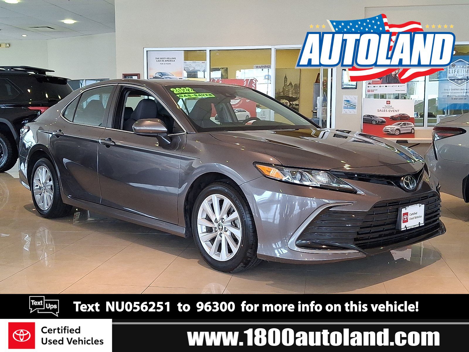 Used 2022 Toyota Camry LE AWD/4WD image 1