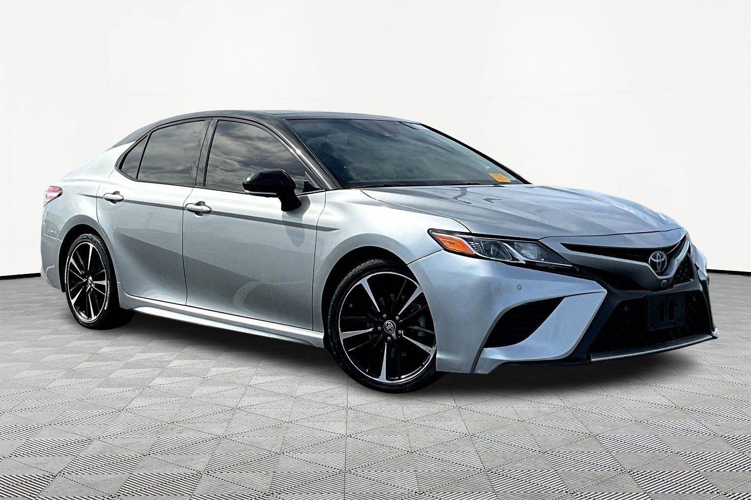 Used 2020 Toyota Camry XSE w/ Driver Assist Package image 3