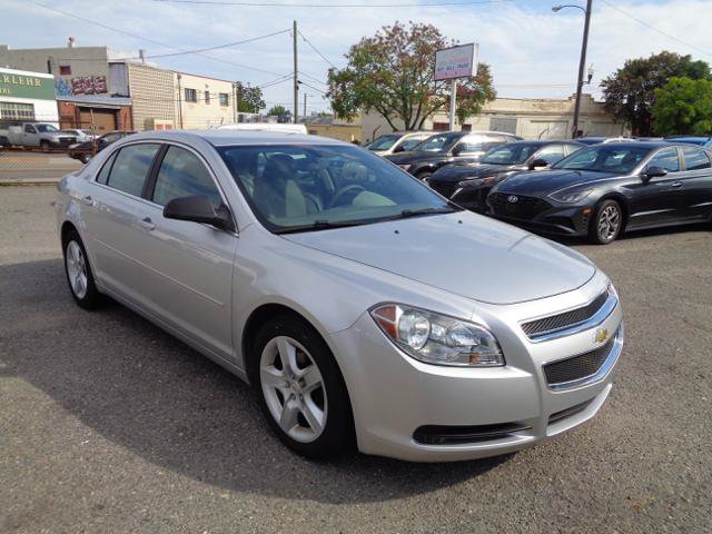 Used 2010 Chevrolet Malibu LS FWD image 16