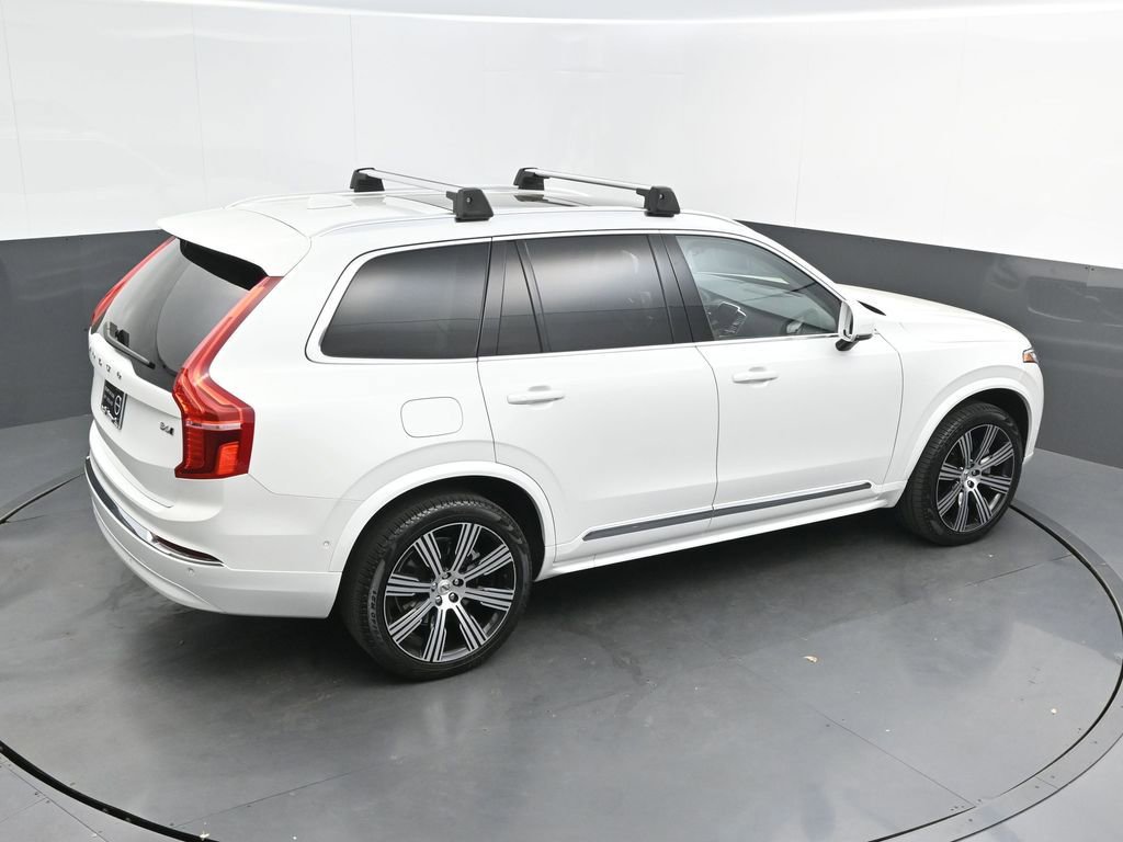 Certified 2024 Volvo XC90 B6 Ultimate w/ Lounge Package image 28