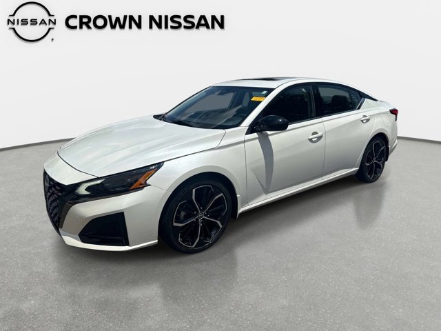 Certified 2024 Nissan Altima 2.5 SR w/ SR Premium Package FWD image 2
