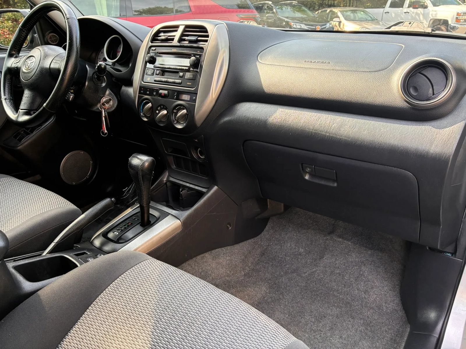Used 2005 Toyota RAV4 4WD image 17
