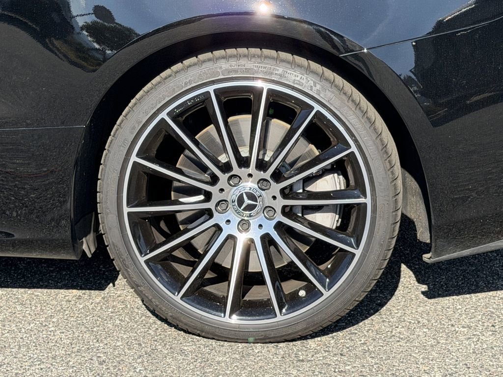 Used 2023 Mercedes-Benz E 450 Cabriolet image 15