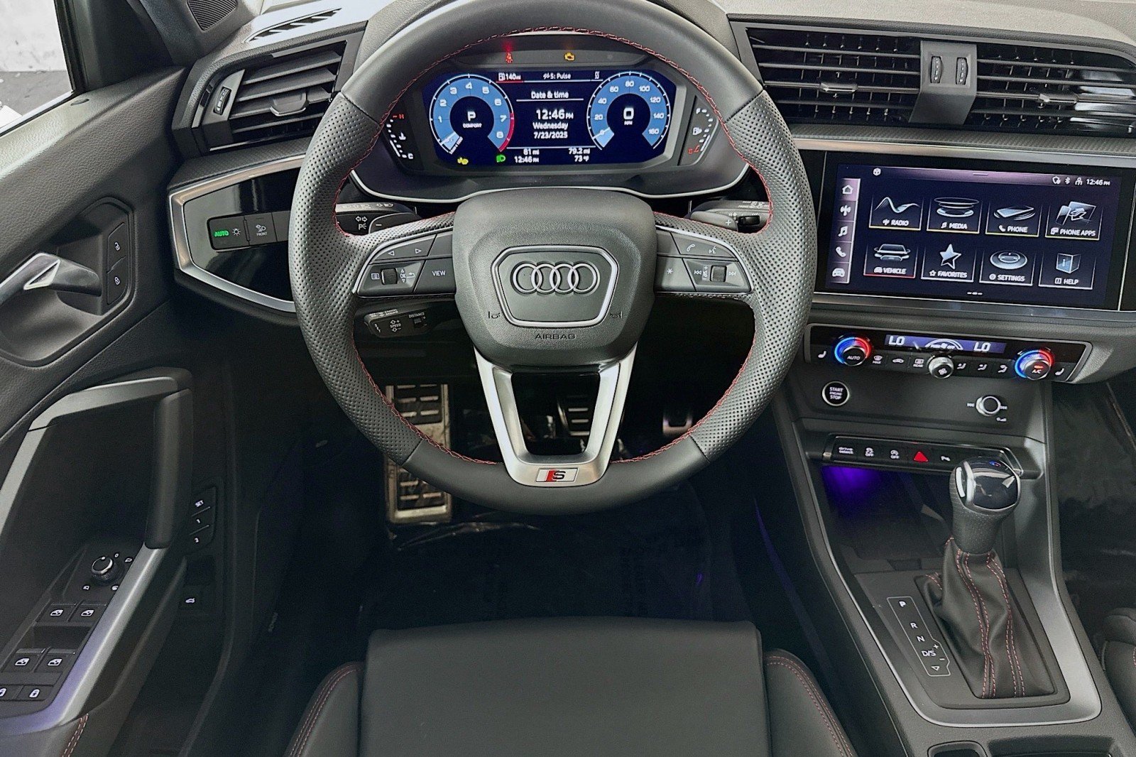 Used 2025 Audi Q3 2.0T Premium Plus w/ Premium Plus Package AWD/4WD image 5