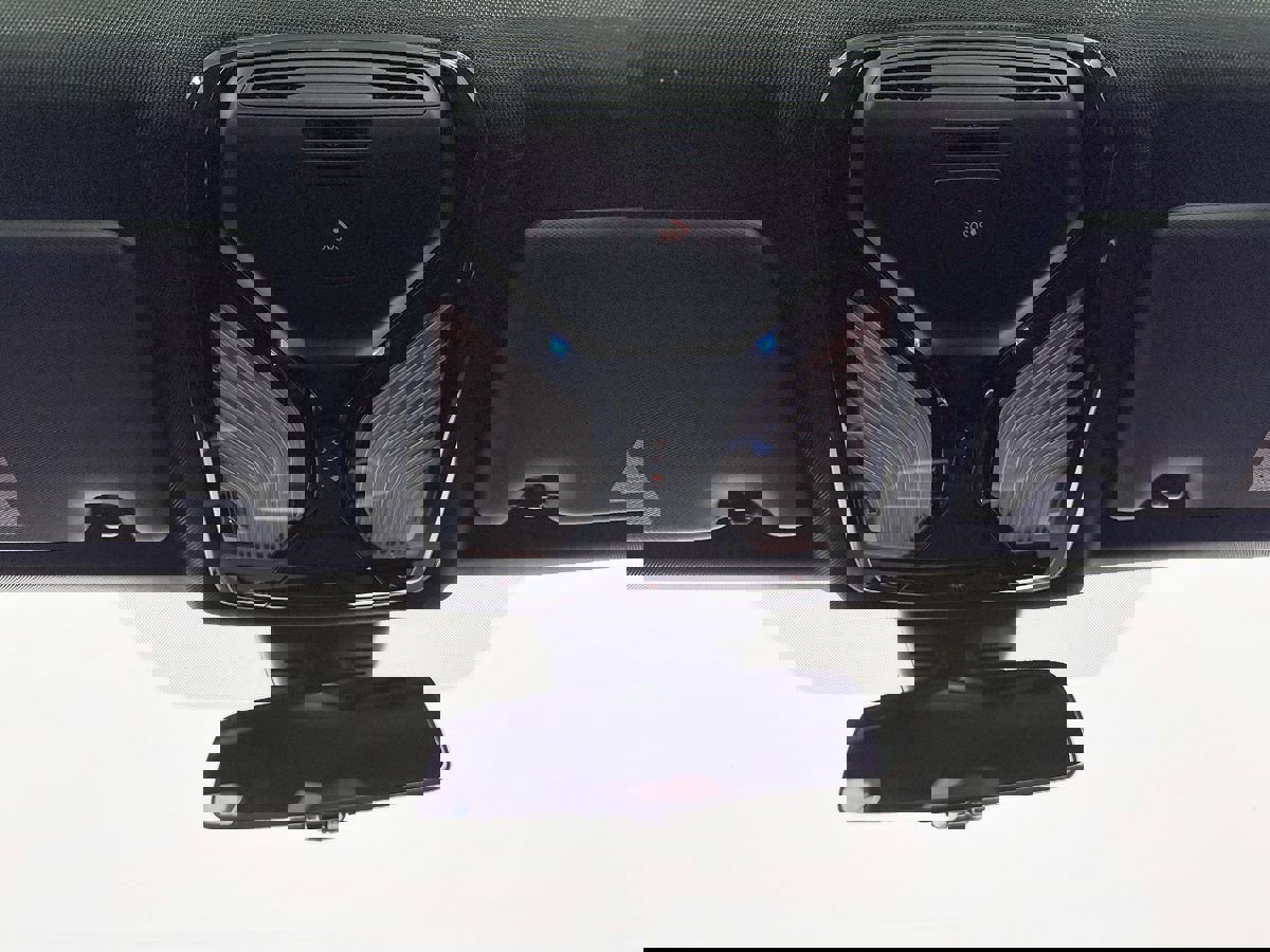 Used 2022 BMW 330e w/ M Sport Package image 49