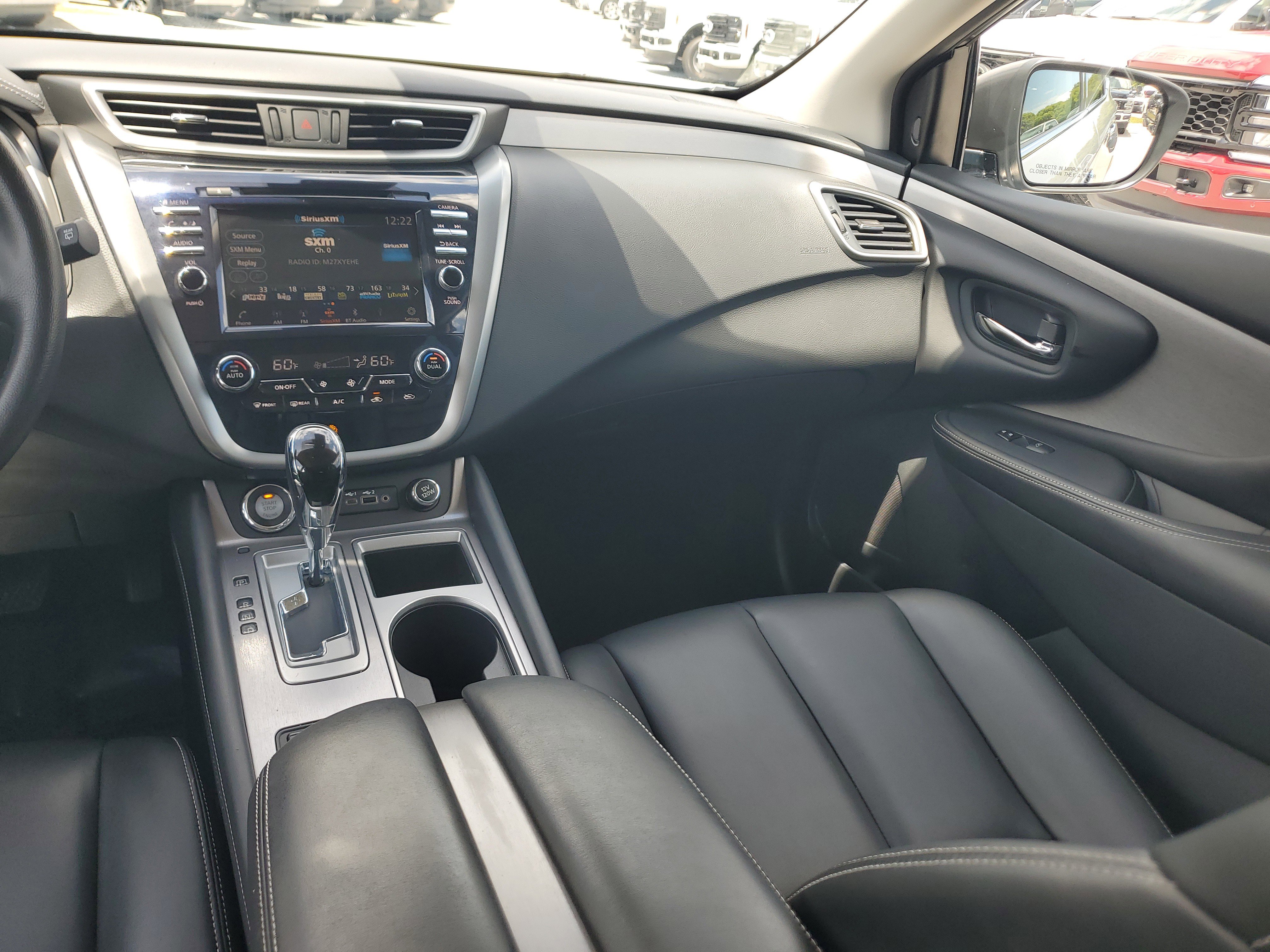 Certified 2024 Nissan Murano SV w/ SV Midnight Edition Package FWD image 16