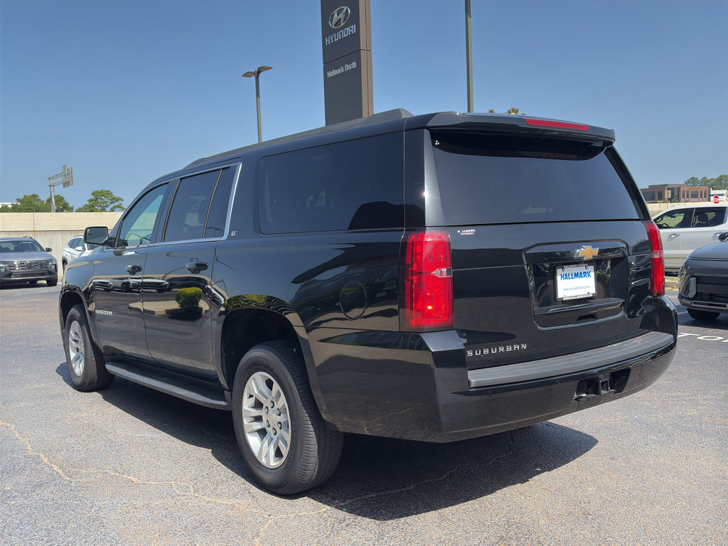 Used 2020 Chevrolet Suburban LT RWD image 9