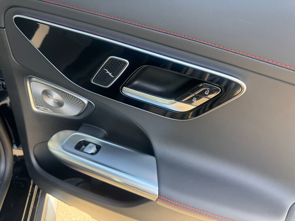 Used 2025 Mercedes-Benz C 63 AMG S image 20