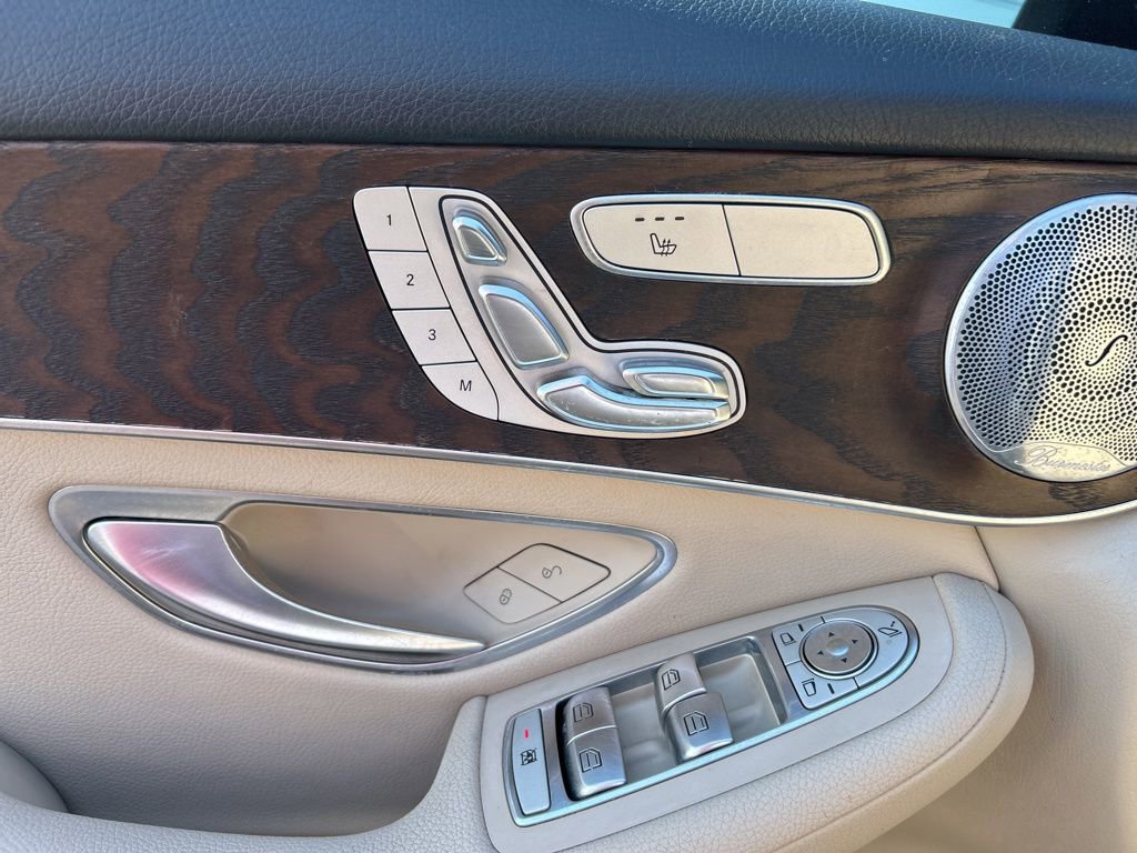 Used 2018 Mercedes-Benz GLC 300 4MATIC image 14