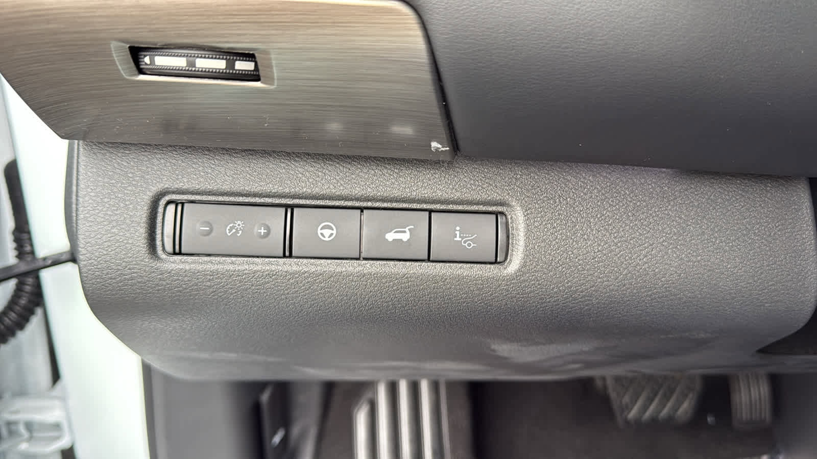 New 2025 Nissan Pathfinder Platinum w/ Cargo Package image 24