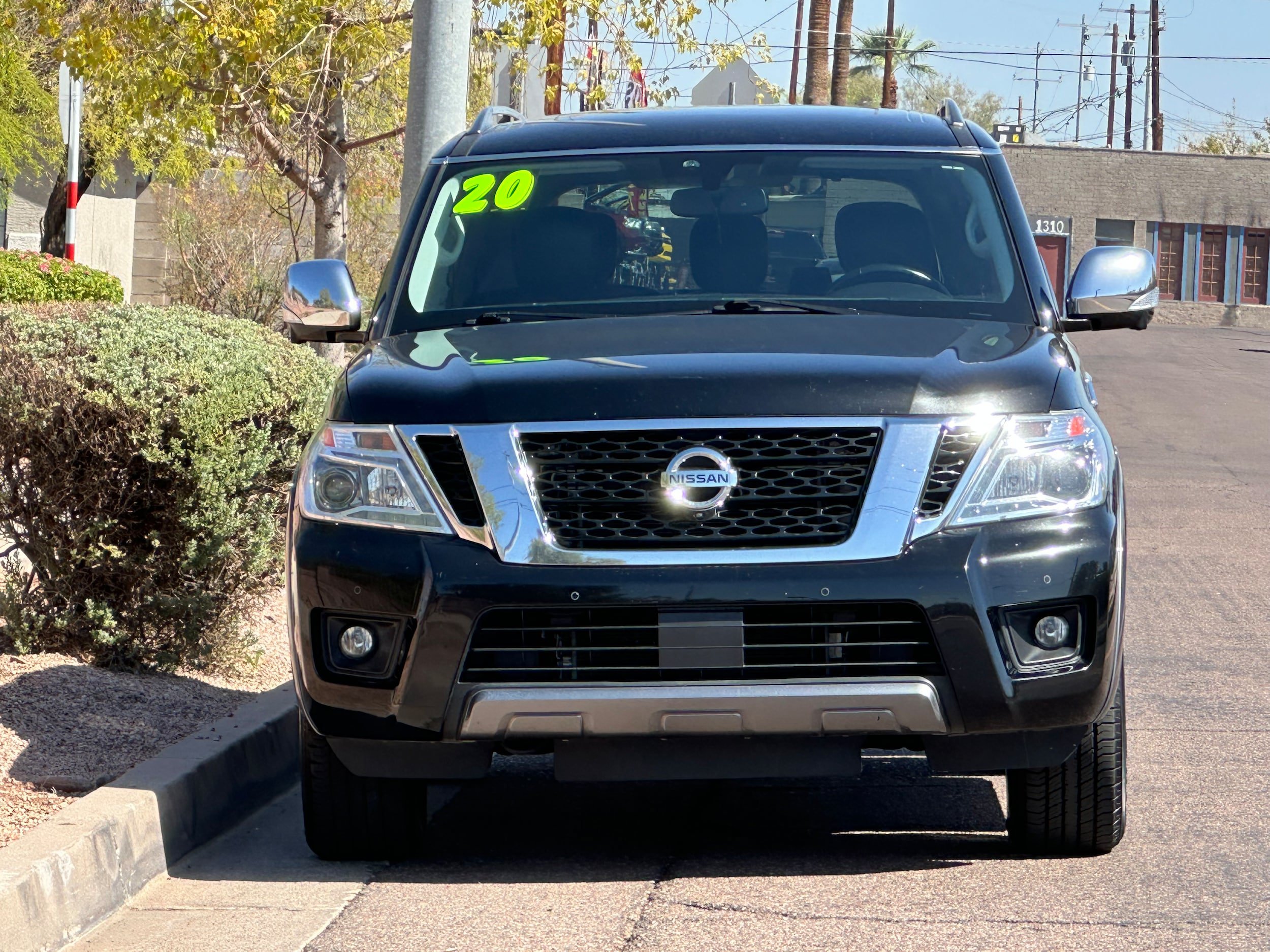Used 2020 Nissan Armada SL w/ Premium Package AWD/4WD image 2