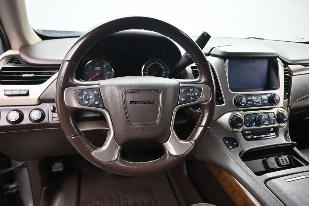 Used 2019 GMC Yukon Denali w/ Open Road Package AWD/4WD image 15