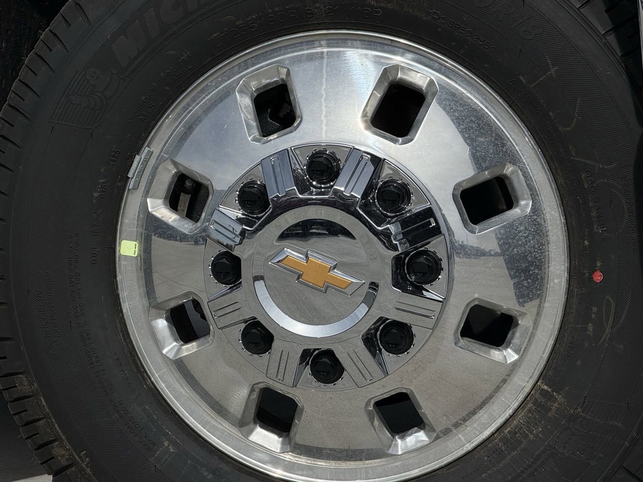 New 2026 Chevrolet Silverado 3500 LT w/ Texas Edition AWD/4WD image 9