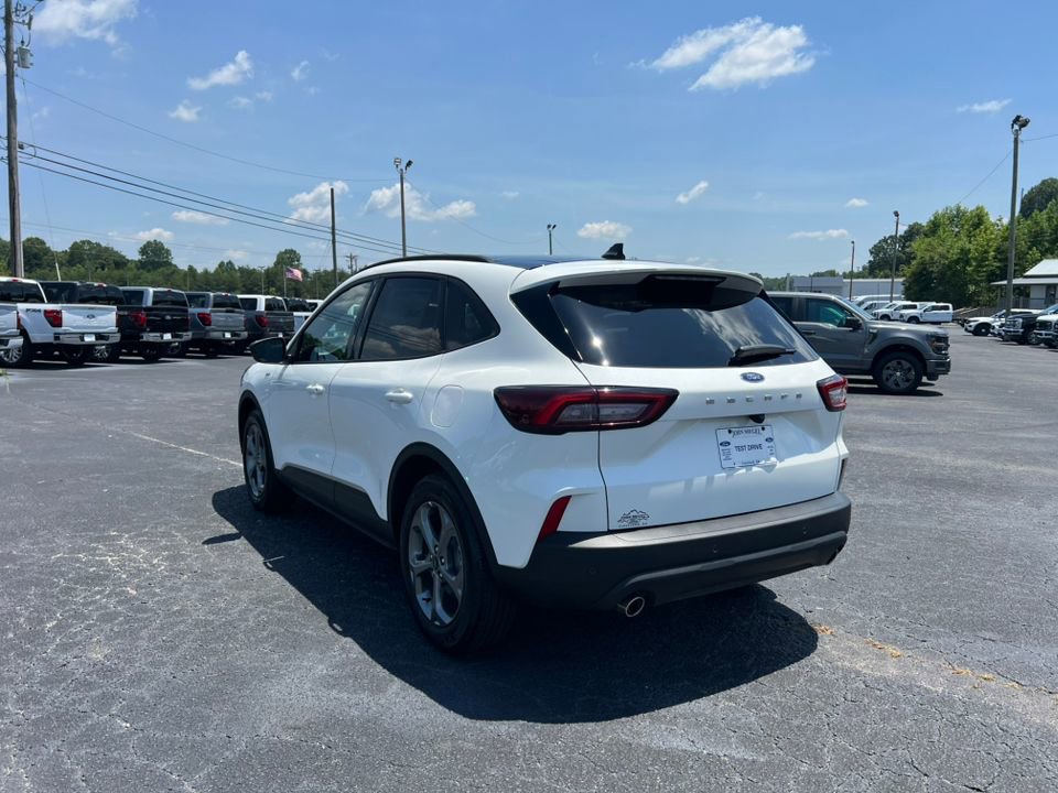 New 2025 Ford Escape ST-Line w/ Tech Pack #1 FWD image 7