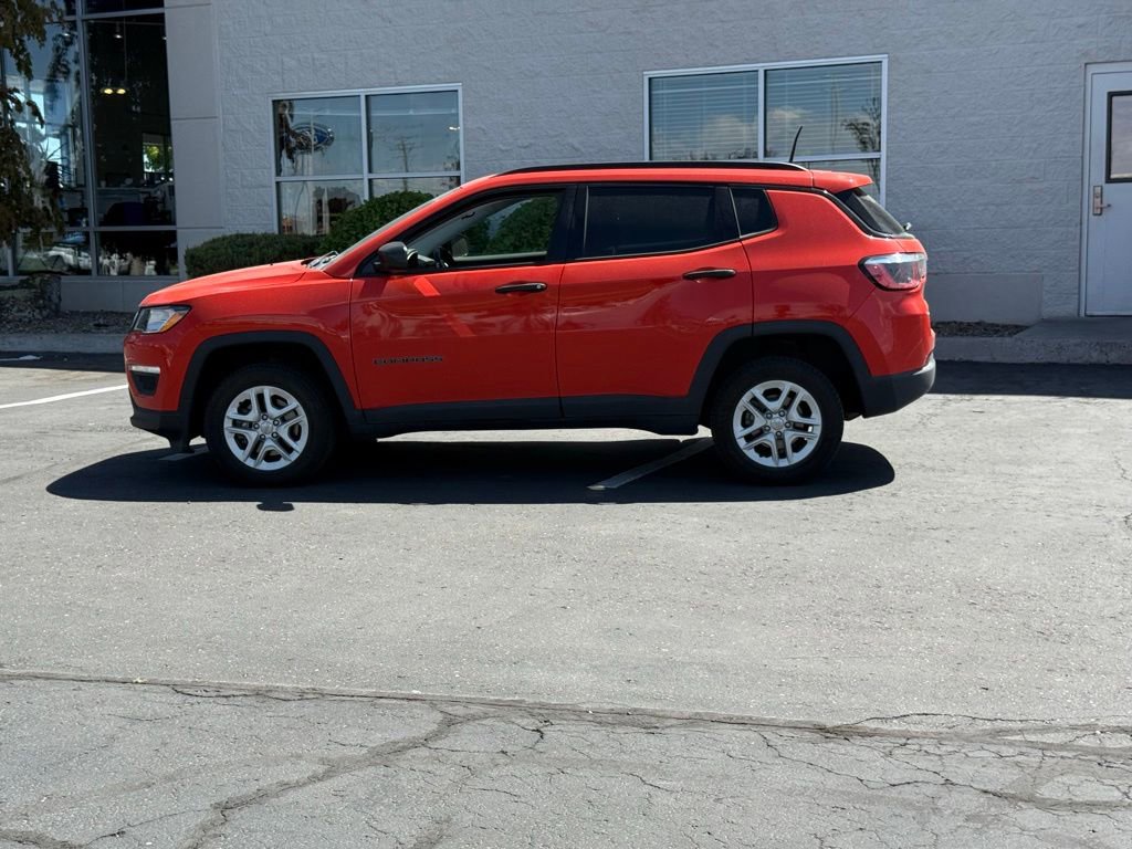Used 2018 Jeep Compass Sport AWD/4WD image 8