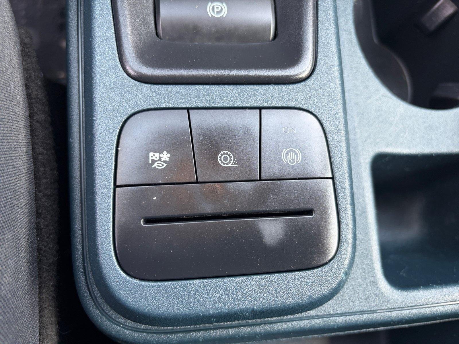 Used 2023 Ford Maverick XL FWD image 27