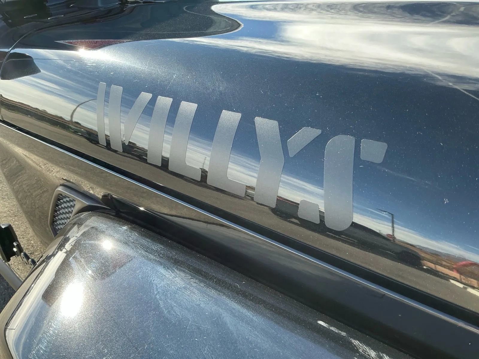 Used 2021 Jeep Gladiator Sport image 18