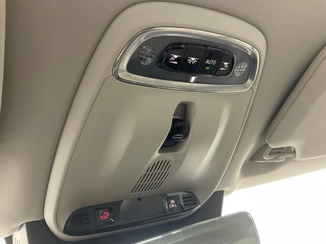 Used 2022 Volvo XC90 T5 Momentum w/ Protection Package Premier FWD image 15