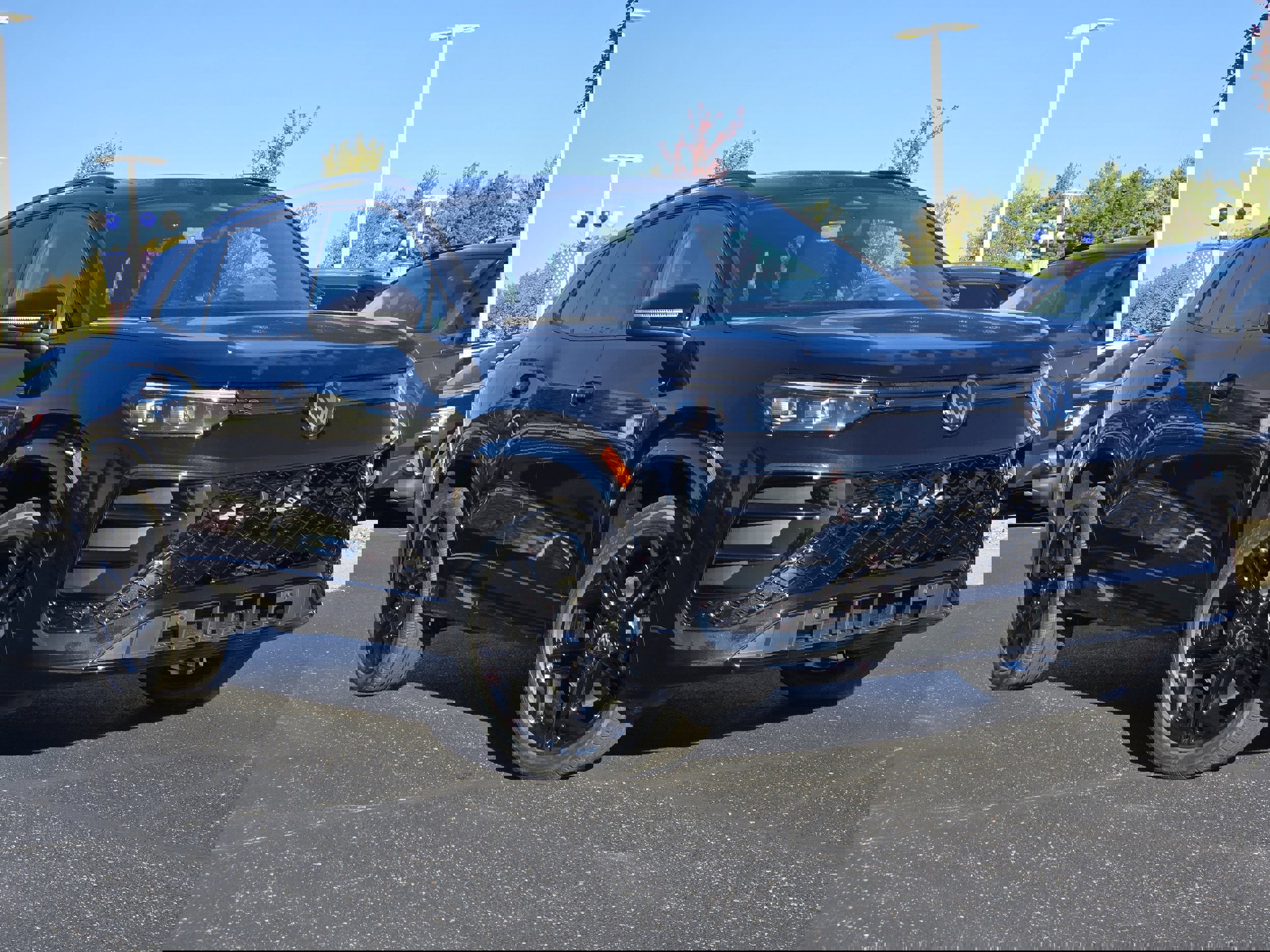 New 2026 Volkswagen Tiguan SE R-Line image 2