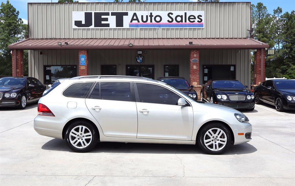 Used 2011 Volkswagen Jetta TDI FWD image 8