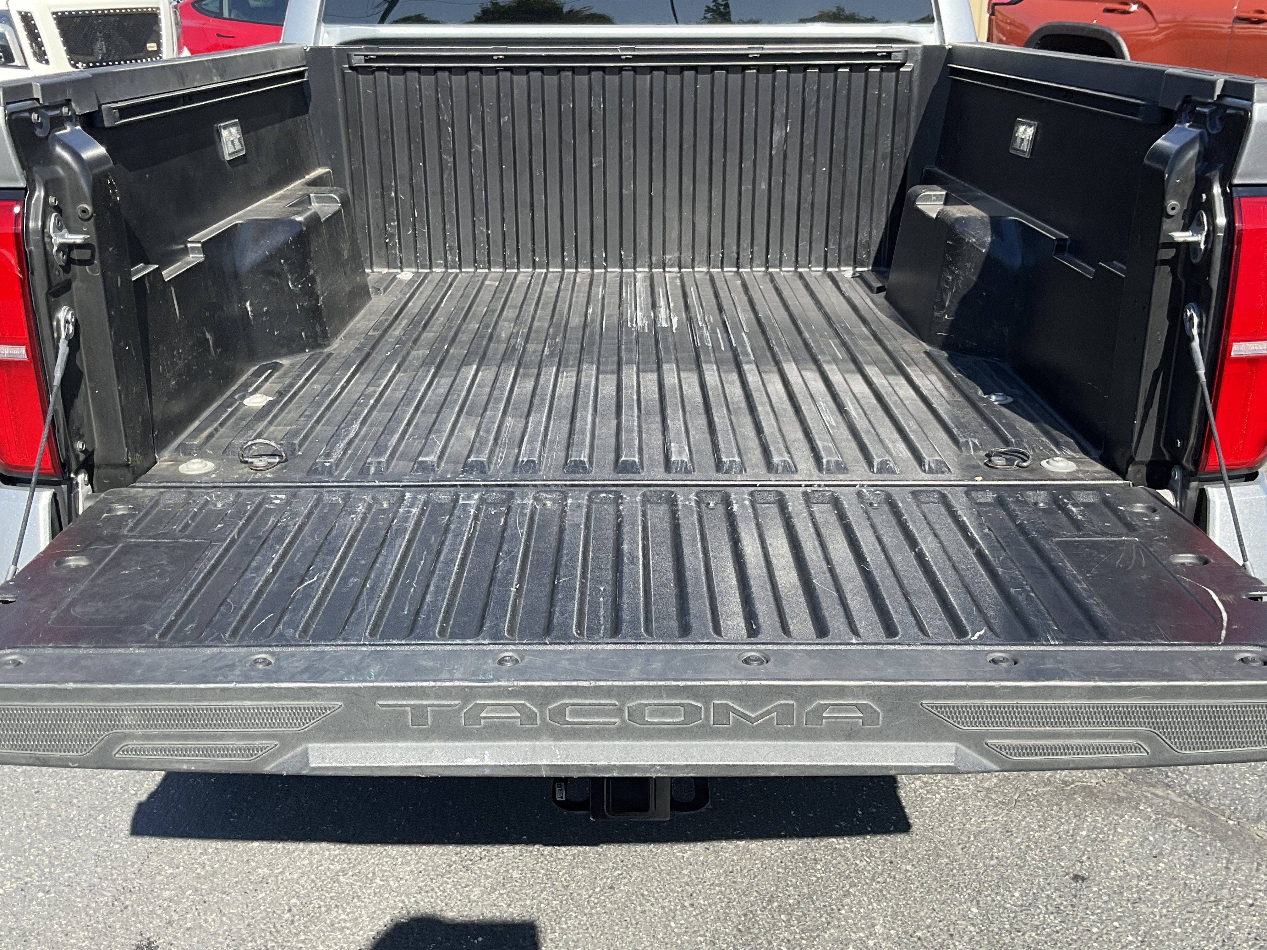Used 2024 Toyota Tacoma TRD Off-Road AWD/4WD image 40