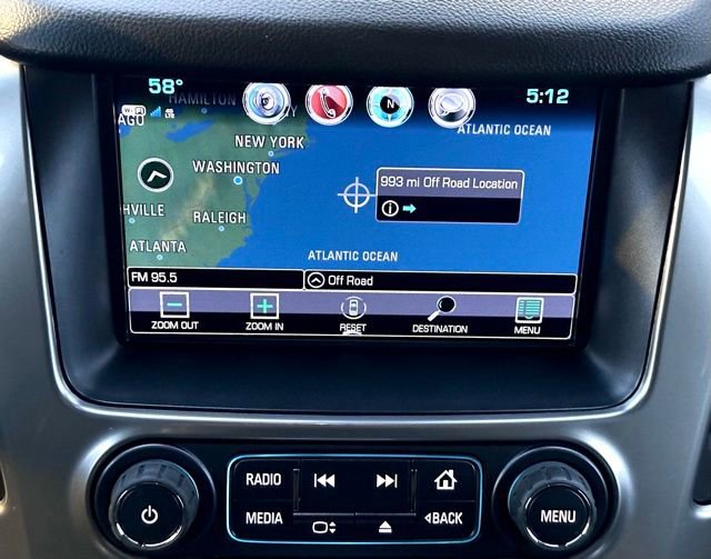 Used 2018 Chevrolet Suburban LT image 13