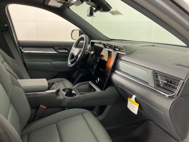 New 2026 GMC Terrain AT4 w/ Convenience Package III image 34