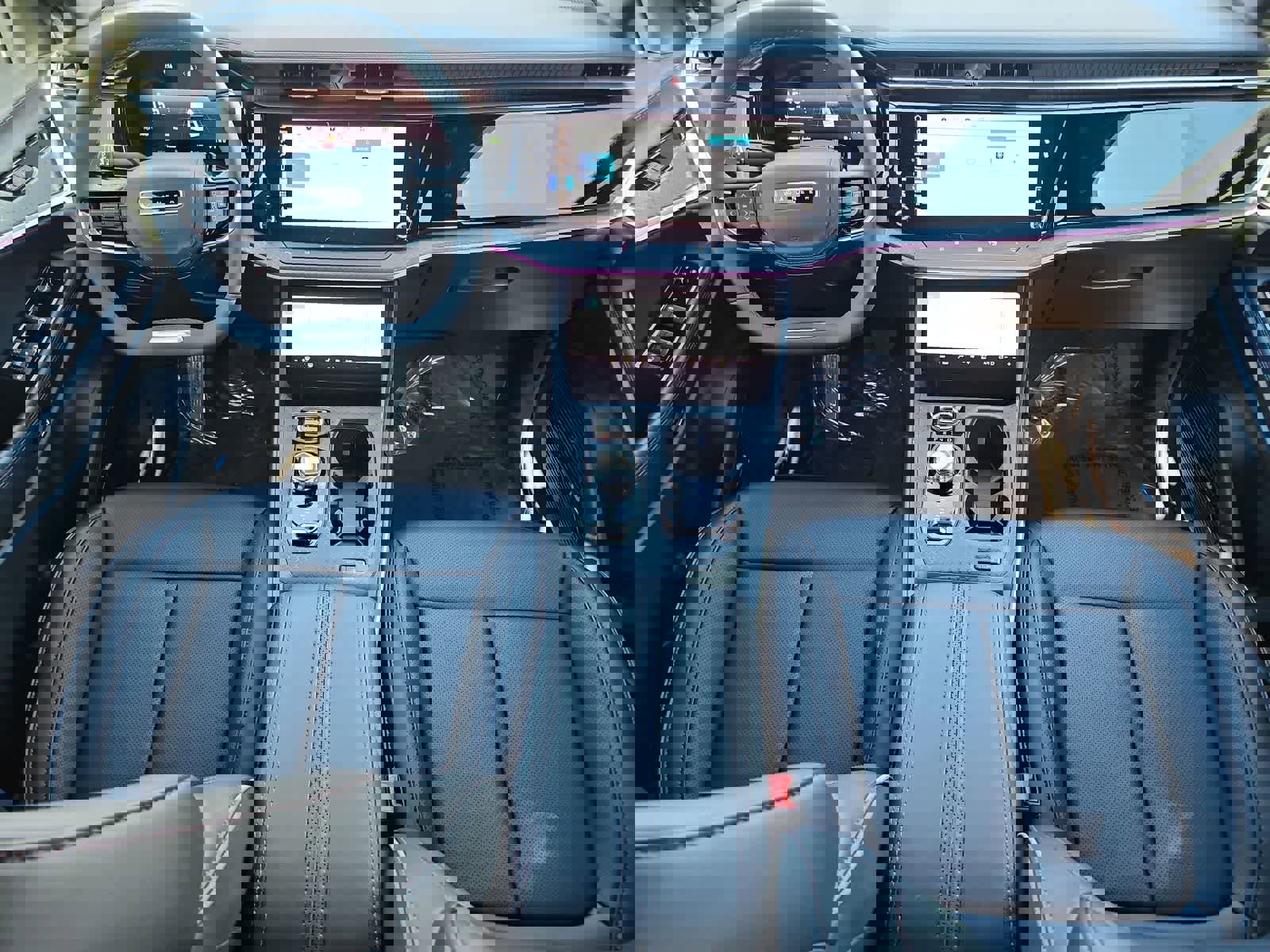 Used 2025 Jeep Wagoneer S Limited w/ Comfort Package image 16