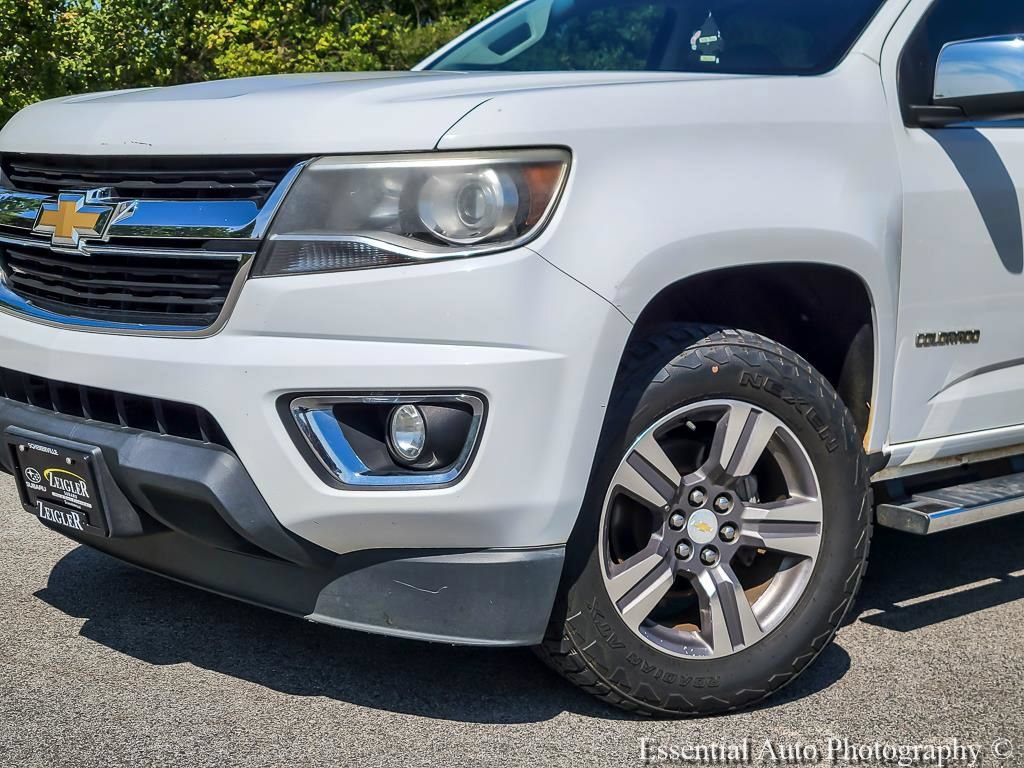 Used 2015 Chevrolet Colorado LT w/ Luxury Package RWD image 3