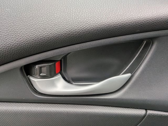 Used 2020 Honda Civic Sport image 11