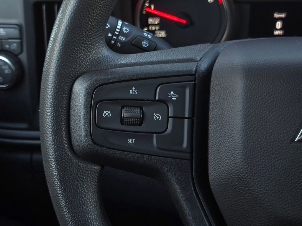 Used 2023 Chevrolet Silverado 1500 Custom image 24