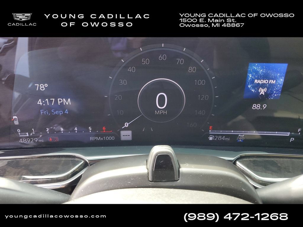 Used 2024 Cadillac Escalade Premium Luxury AWD/4WD image 13
