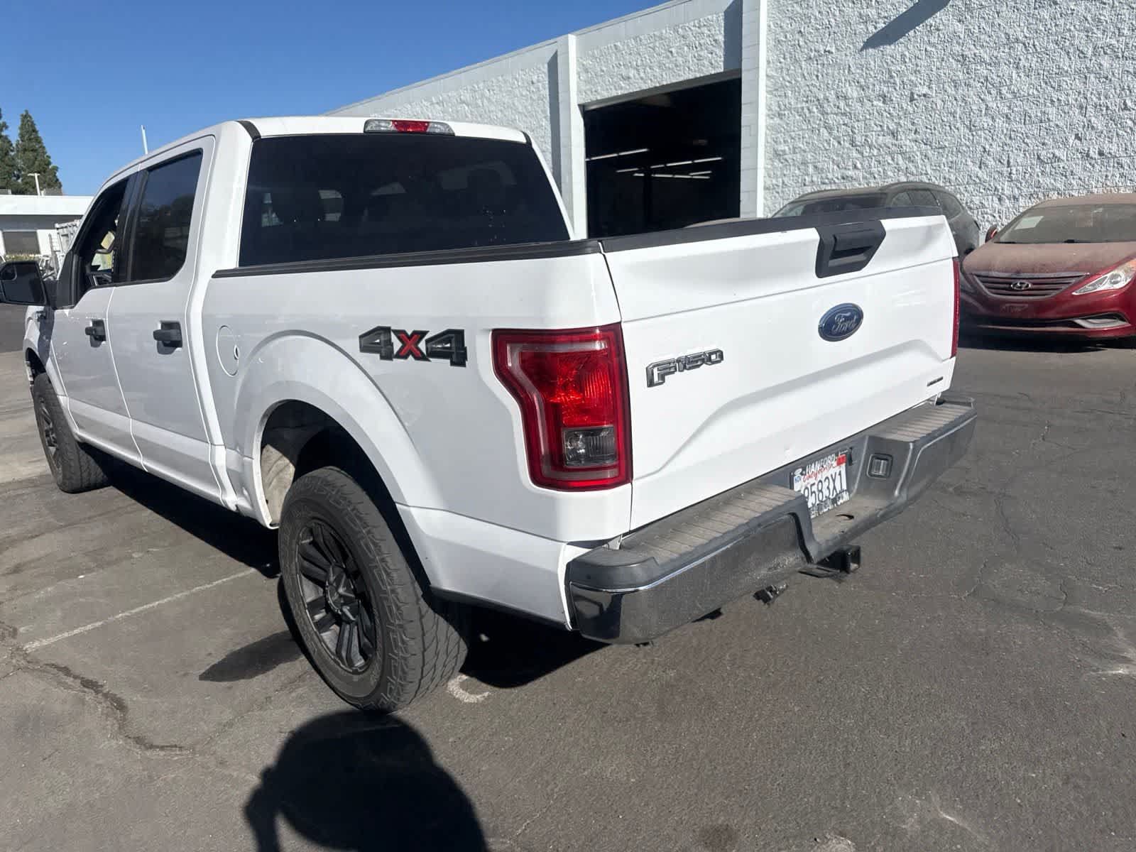 Used 2016 Ford F150 XLT AWD/4WD image 6