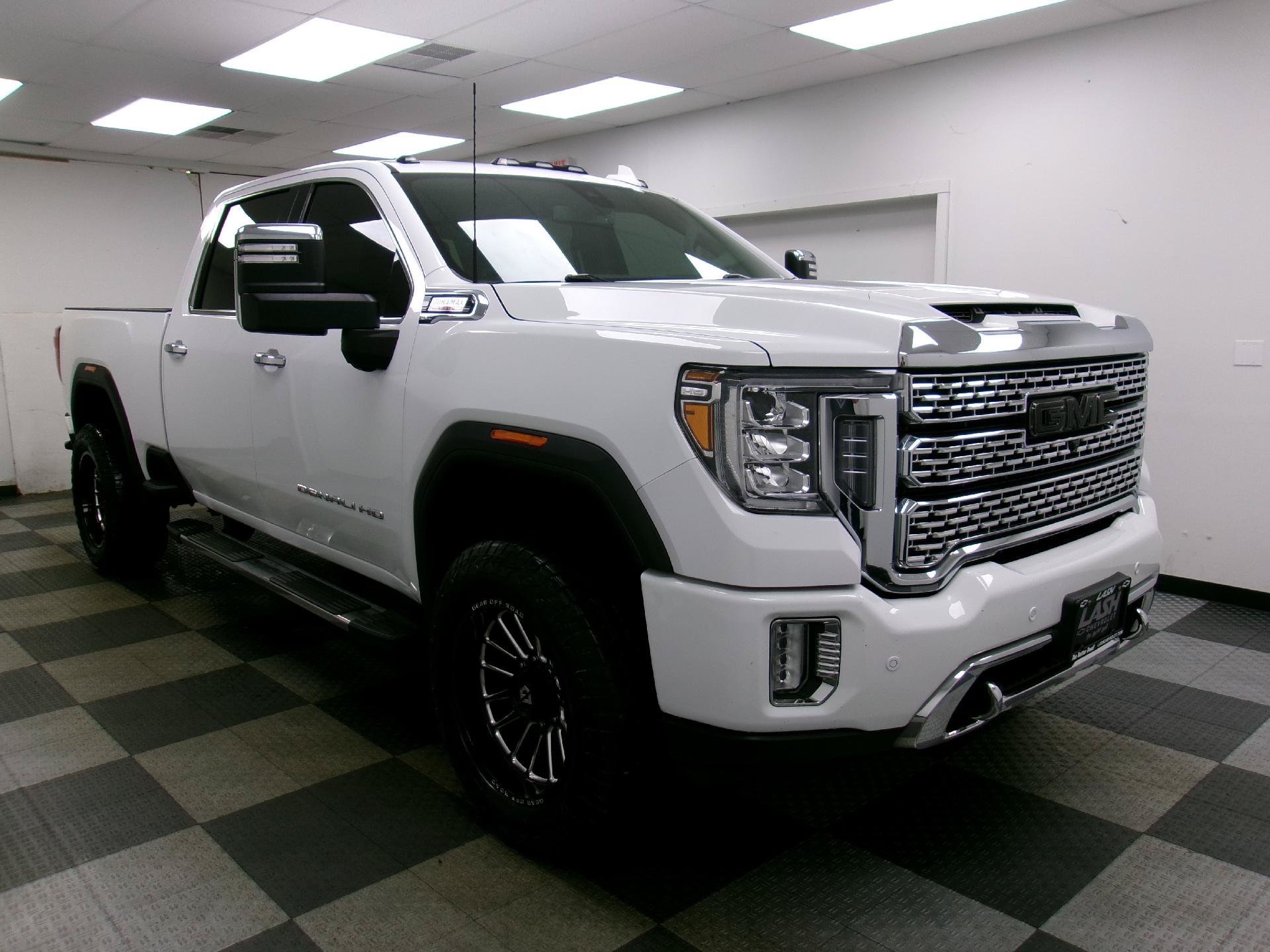 Used 2021 GMC Sierra 2500 Denali AWD/4WD image 15