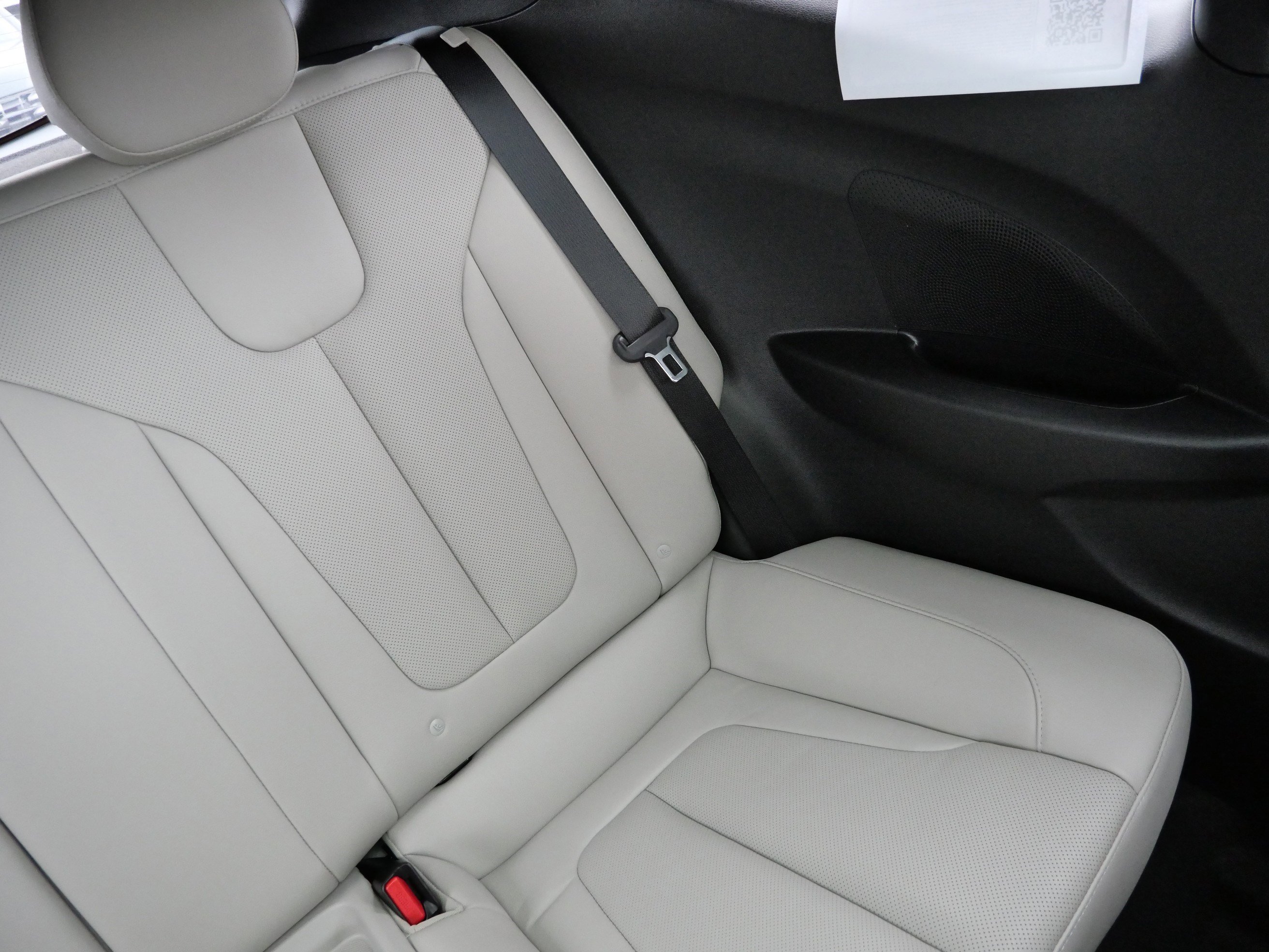 Used 2020 Hyundai Veloster Turbo Ultimate image 14