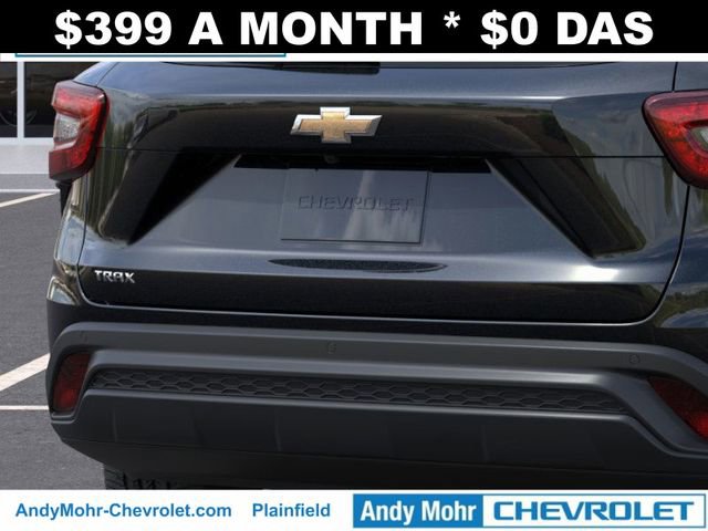 New 2026 Chevrolet Trax LS w/ LS Convenience Package FWD image 14