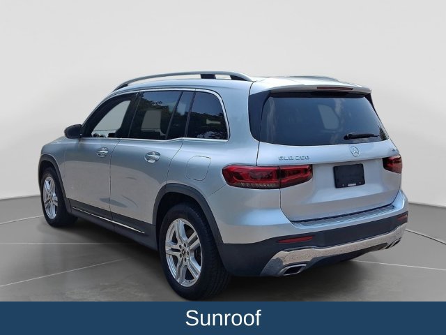 Used 2021 Mercedes-Benz GLB 250 4MATIC image 5