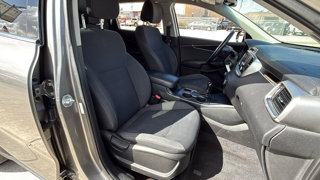 Used 2016 Kia Sorento LX w/ LX Convenience Package AWD/4WD image 39