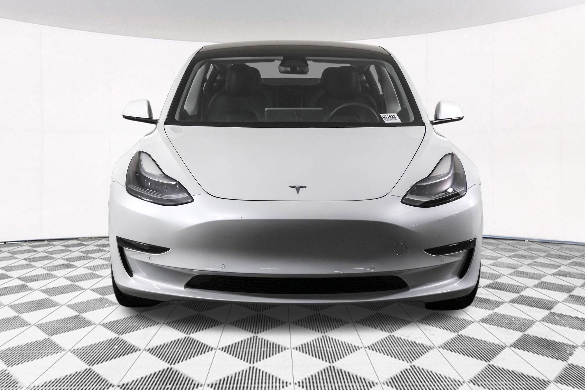 Used 2021 Tesla Model 3 Standard Range Plus image 9