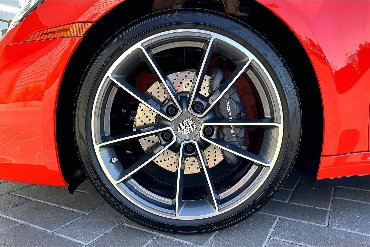 Used 2021 Porsche 911 Carrera image 9