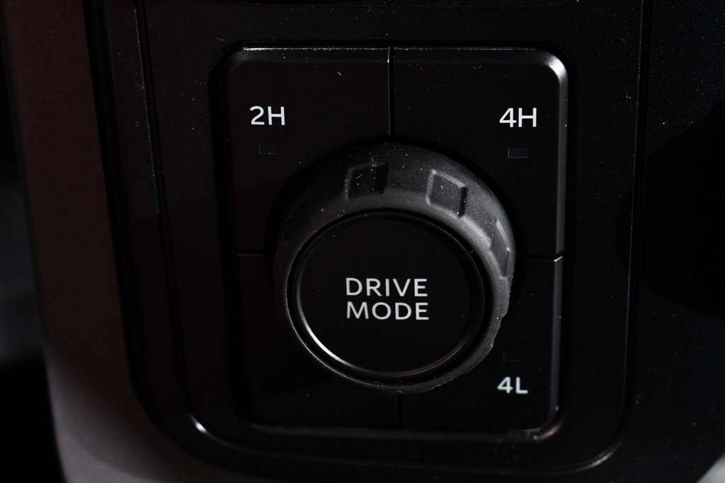 New 2025 Ford F150 XLT w/ Equipment Group 302A MID image 32