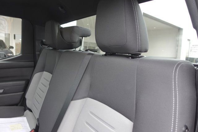 Used 2025 Toyota Tacoma TRD Sport image 12