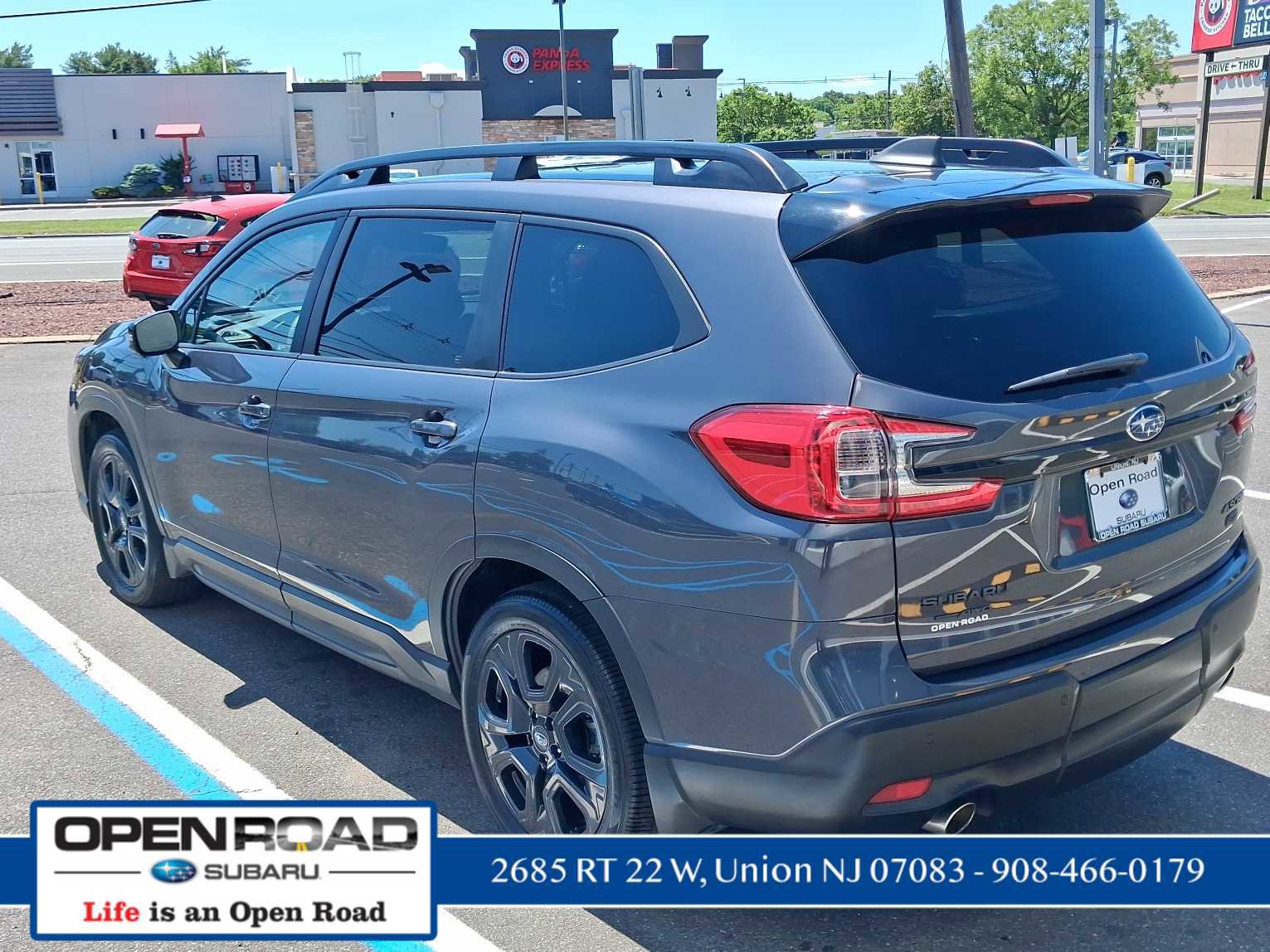 Used 2023 Subaru Ascent Onyx Edition Limited AWD/4WD image 9