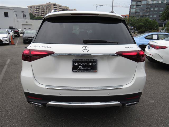 Used 2025 Mercedes-Benz GLE 450e 4MATIC w/ Winter Package image 3