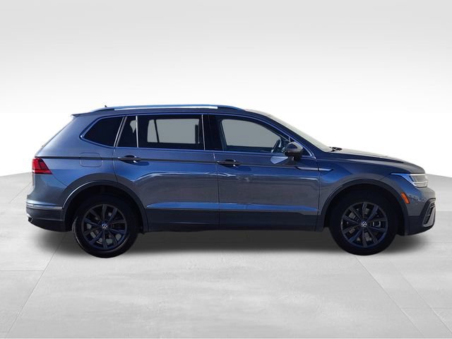 Used 2022 Volkswagen Tiguan SE image 10