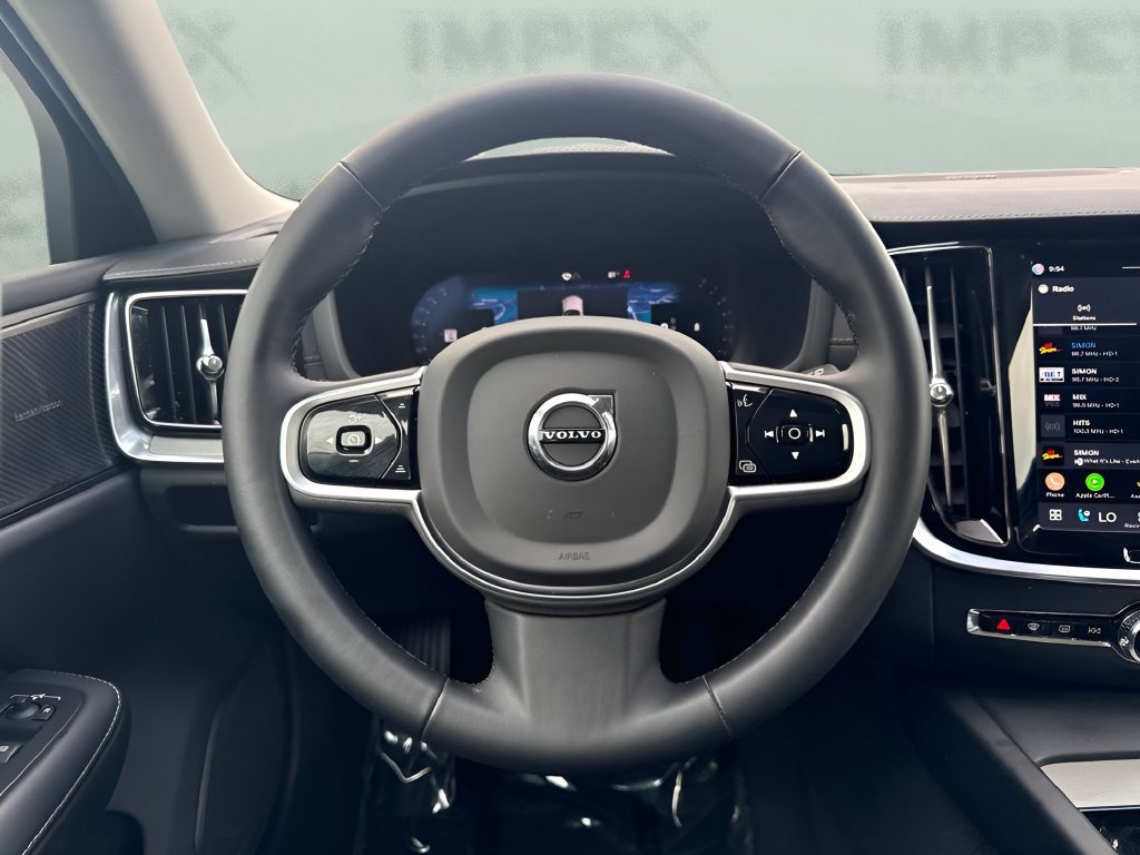 Used 2025 Volvo V60 B5 Cross Country Ultra AWD/4WD image 14