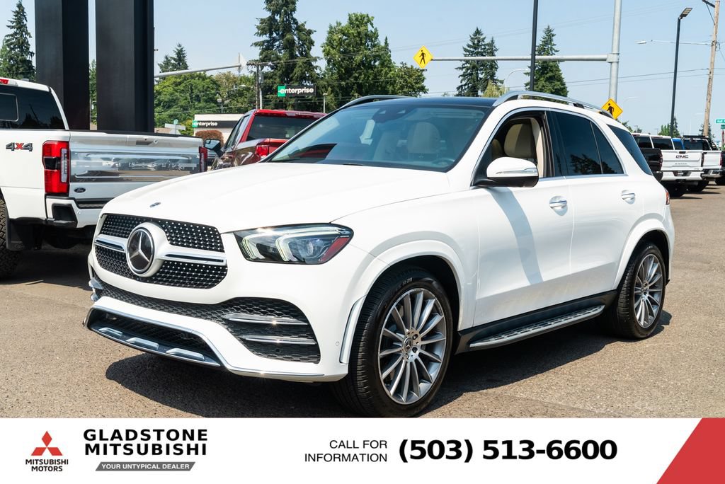 Used 2021 Mercedes-Benz GLE 450 4MATIC w/ AMG Line Exterior image 4