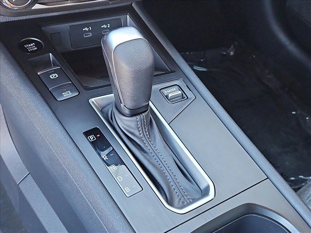 Certified 2025 Nissan Kicks SV FWD image 17