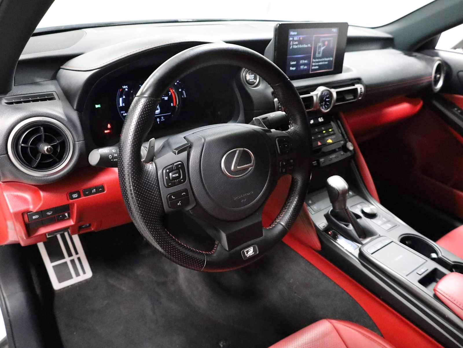 Used 2022 Lexus IS 300 F Sport AWD/4WD image 4