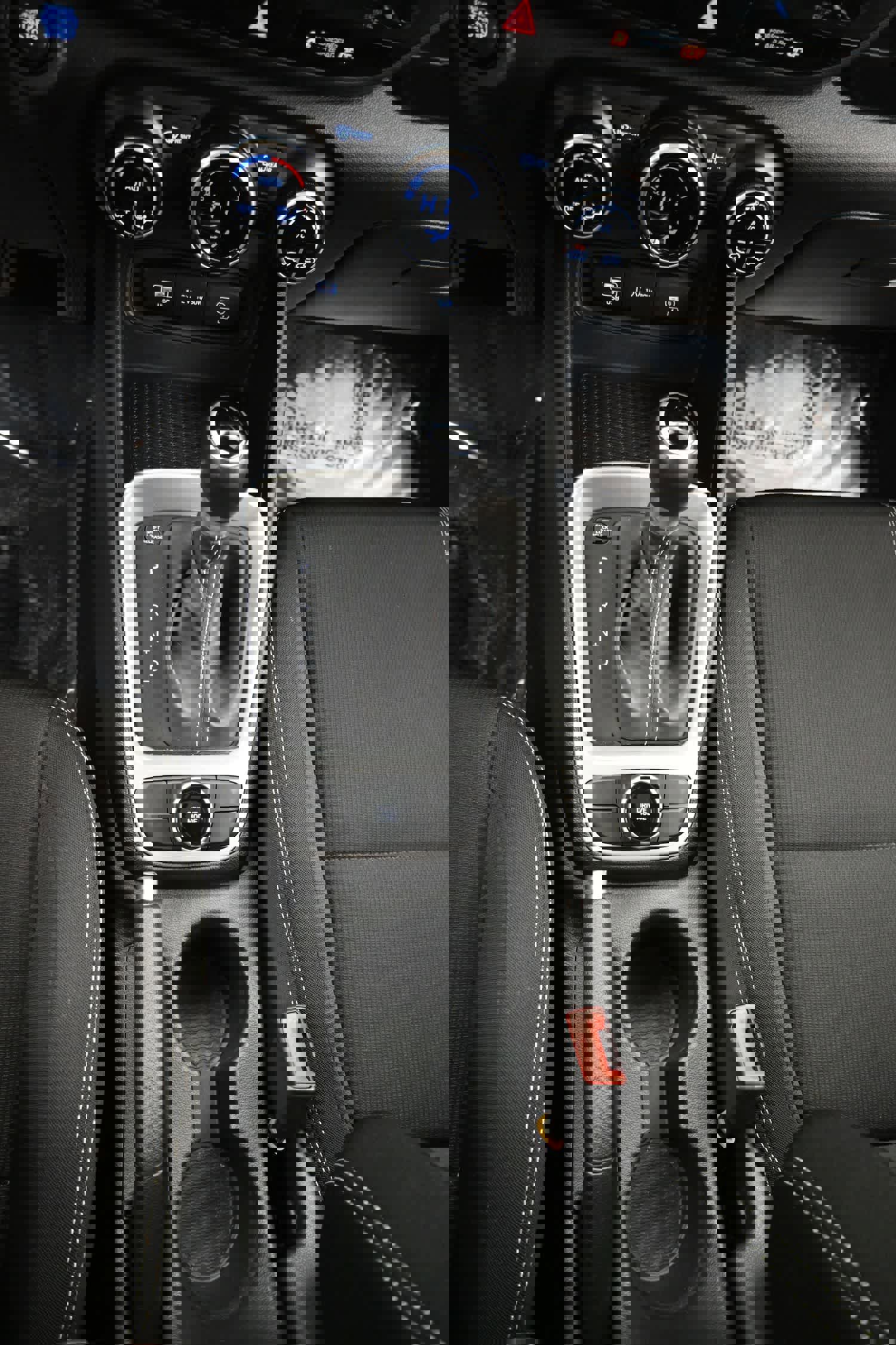 Certified 2024 Hyundai Venue SEL image 20